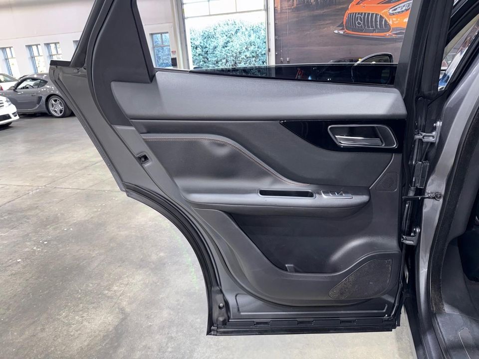 2019 Jaguar F-PACE