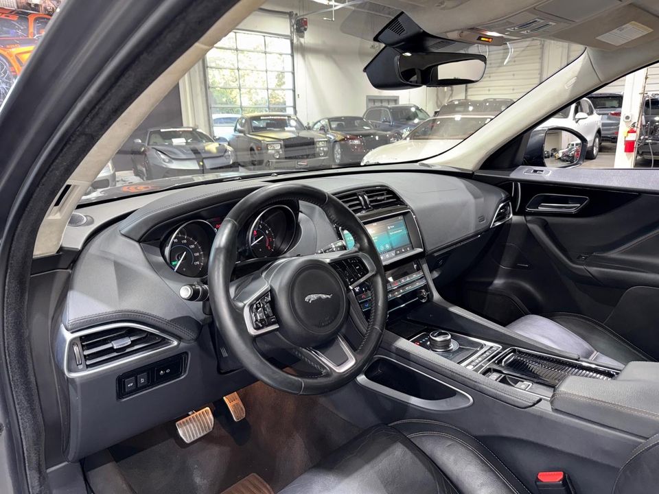 2019 Jaguar F-PACE
