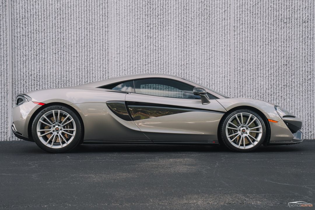 2016 McLaren 570S