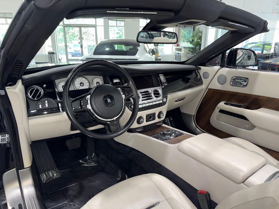 2017 Rolls-Royce Dawn