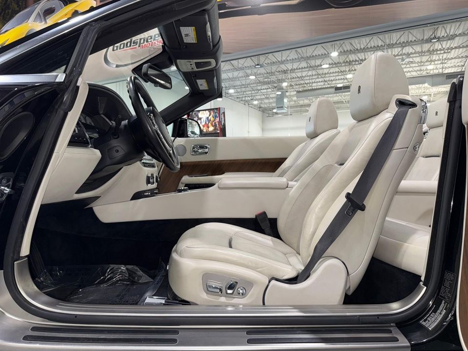 2017 Rolls-Royce Dawn