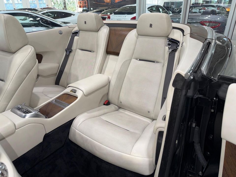 2017 Rolls-Royce Dawn