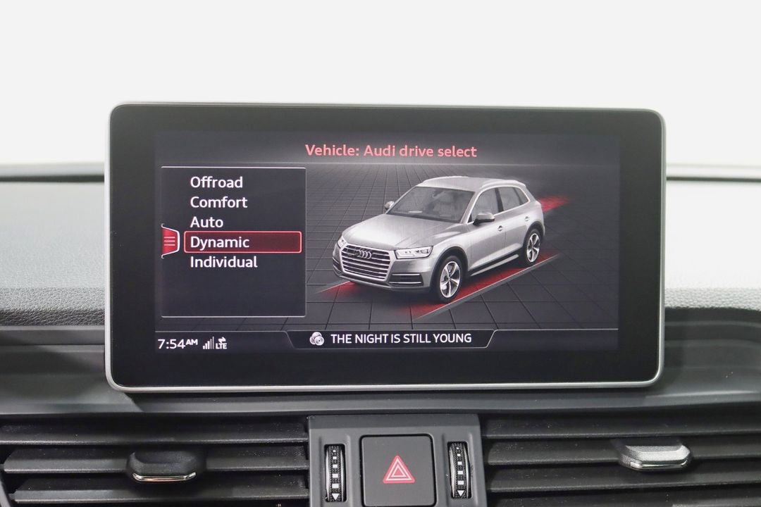 2020 Audi SQ5
