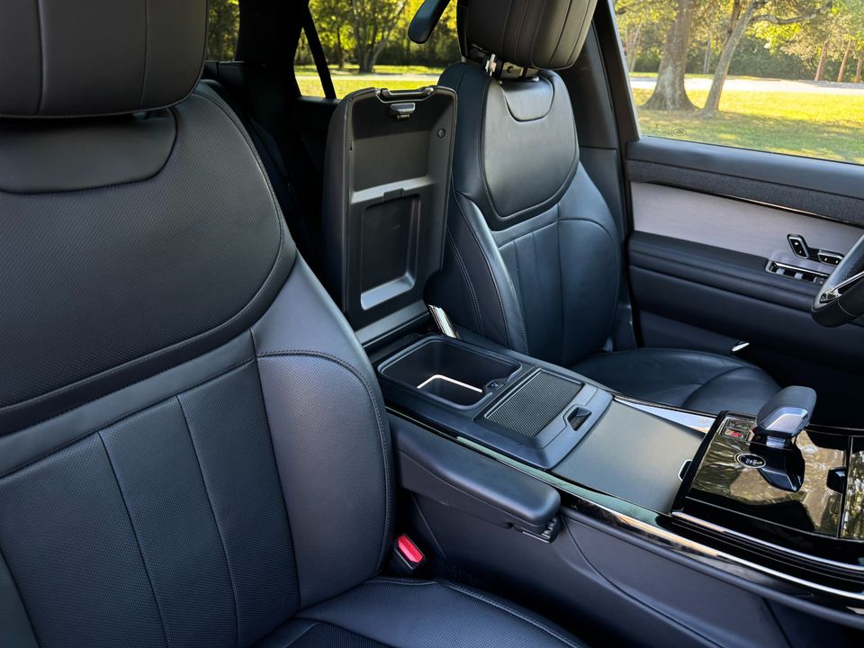 2024 Land Rover Range Rover Sport