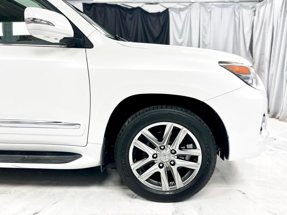 2013 Lexus LX 570