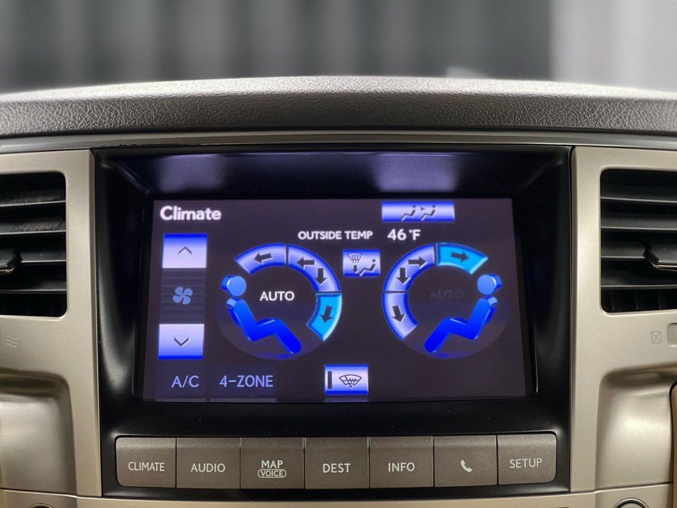 2013 Lexus LX 570