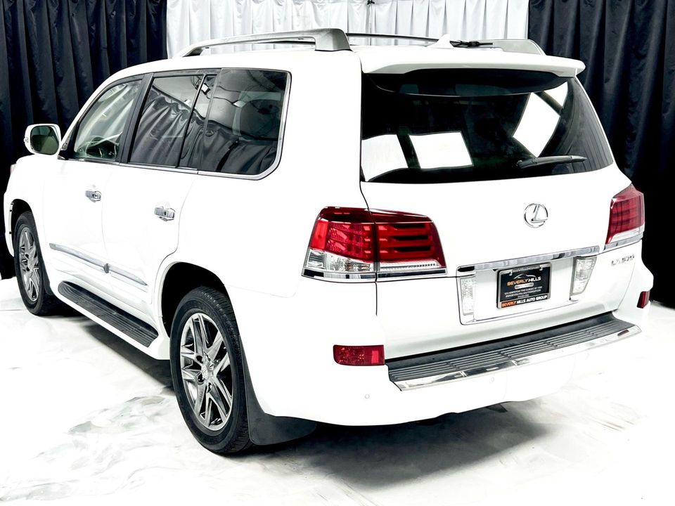 2013 Lexus LX 570