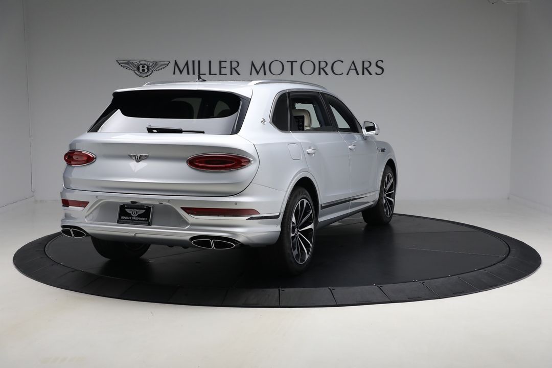 2025 Bentley Bentayga EWB