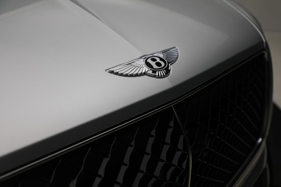 2025 Bentley Bentayga EWB