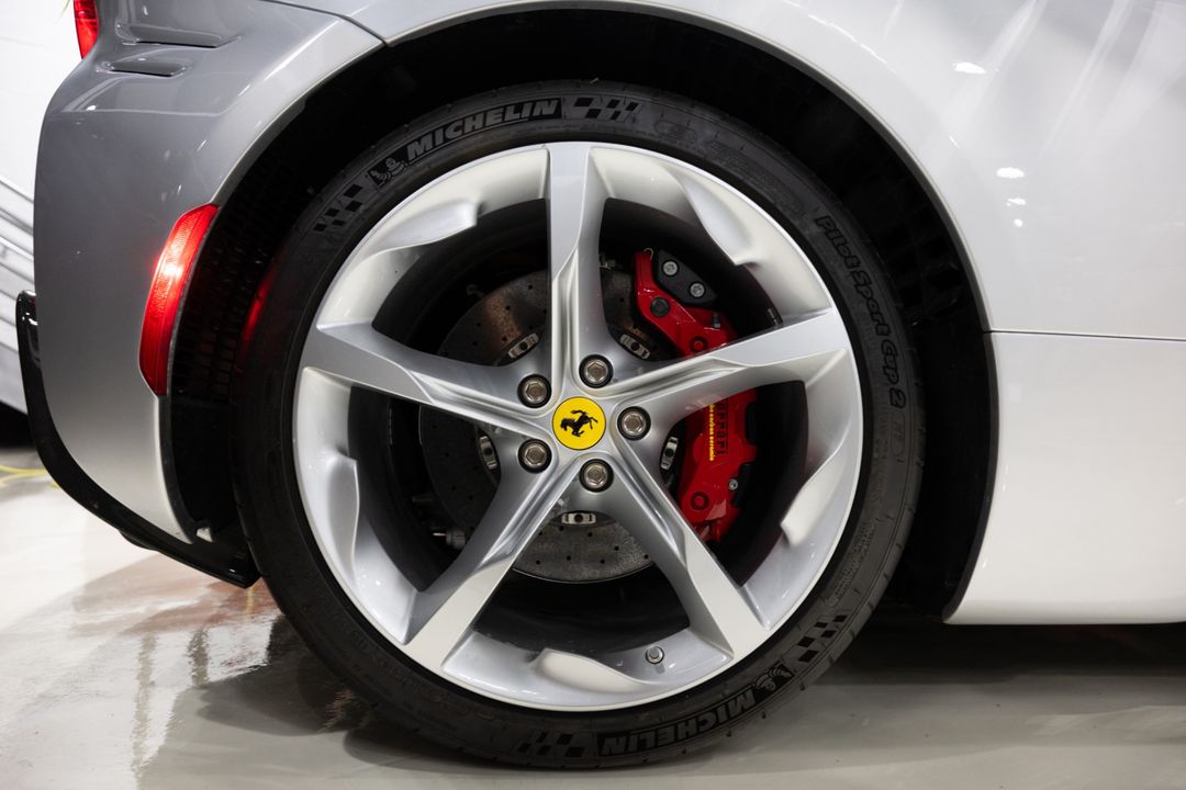 2022 Ferrari SF90 Spider