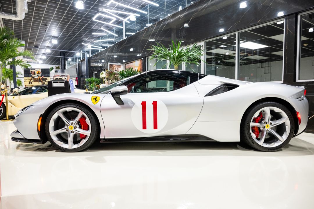 2022 Ferrari SF90 Spider