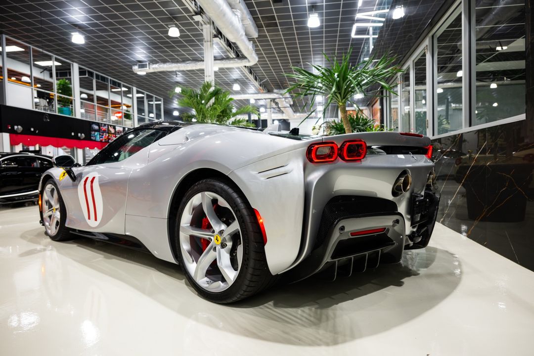 2022 Ferrari SF90 Spider