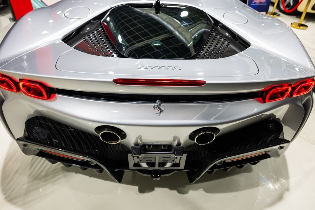 2022 Ferrari SF90 Spider