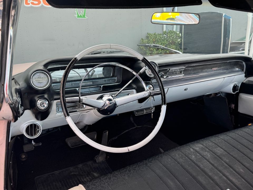 1959 CADILLAC COUPE DEVILLE