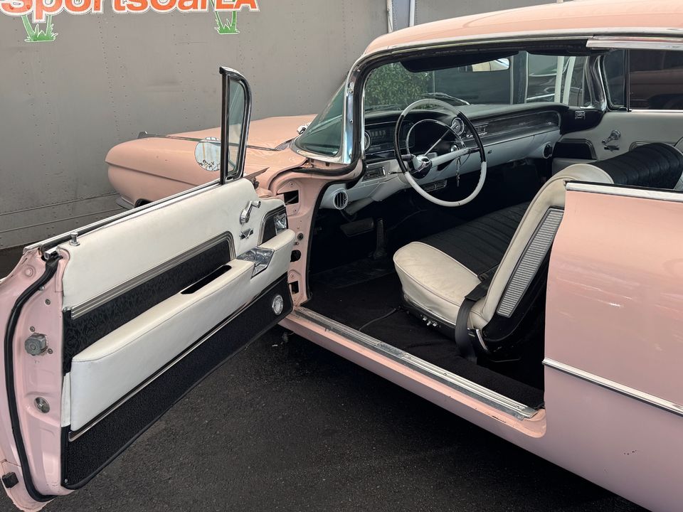 1959 CADILLAC COUPE DEVILLE