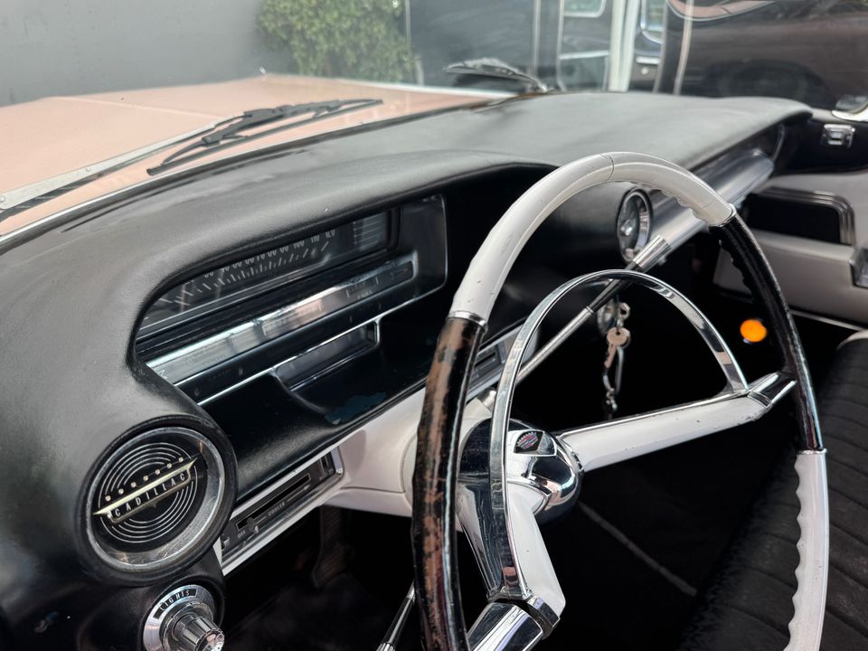 1959 CADILLAC COUPE DEVILLE