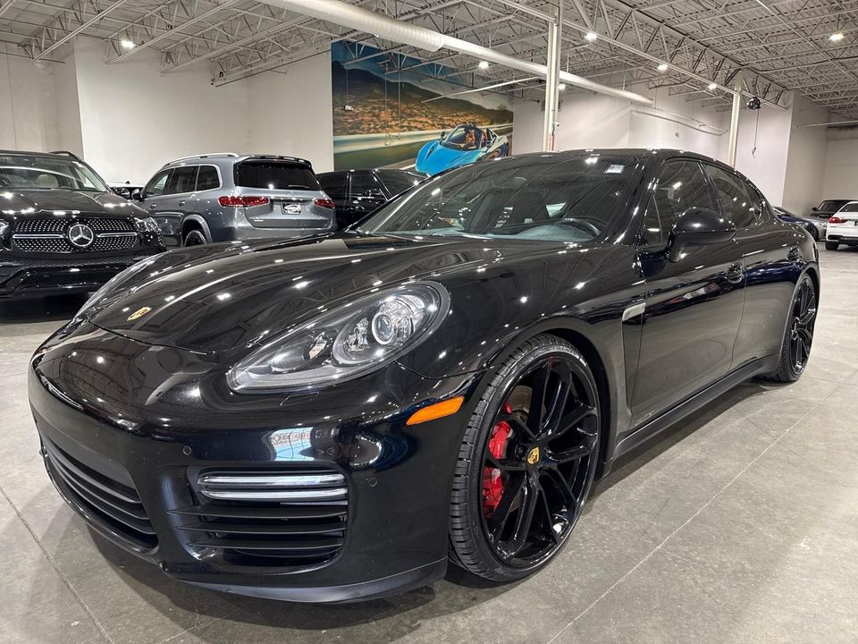 2015 Porsche Panamera