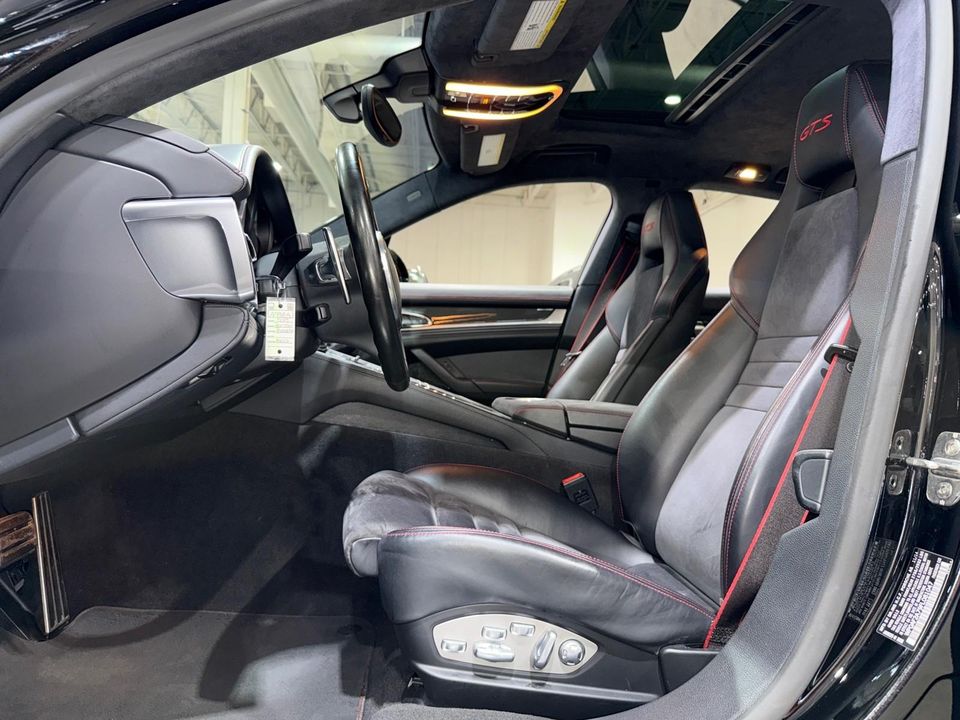 2015 Porsche Panamera