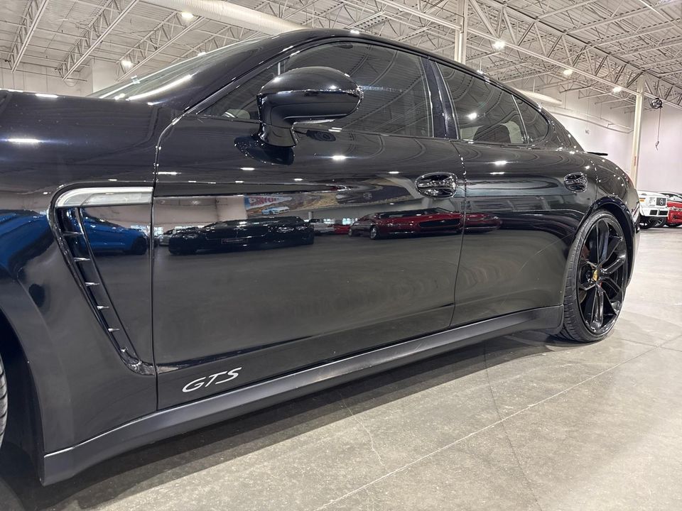 2015 Porsche Panamera
