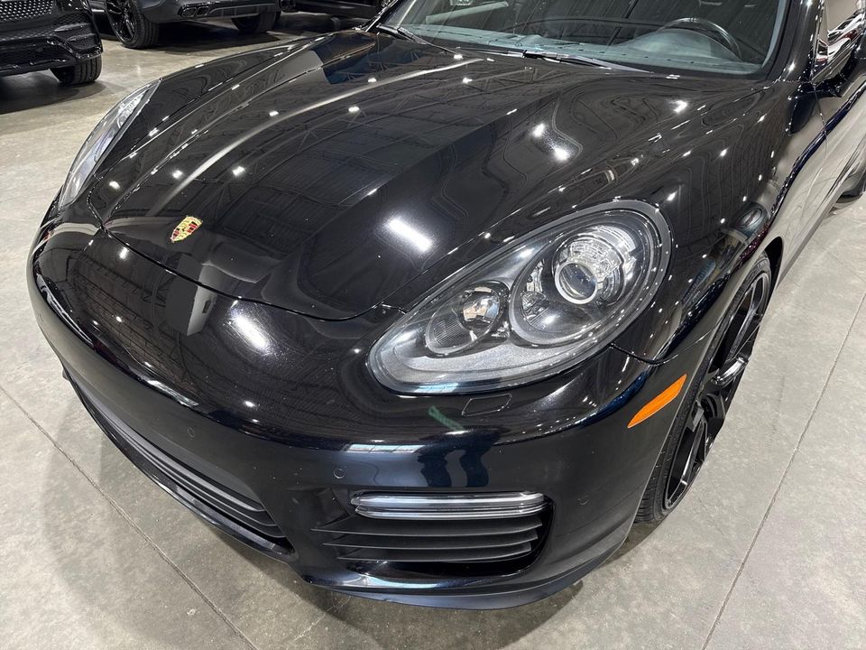 2015 Porsche Panamera
