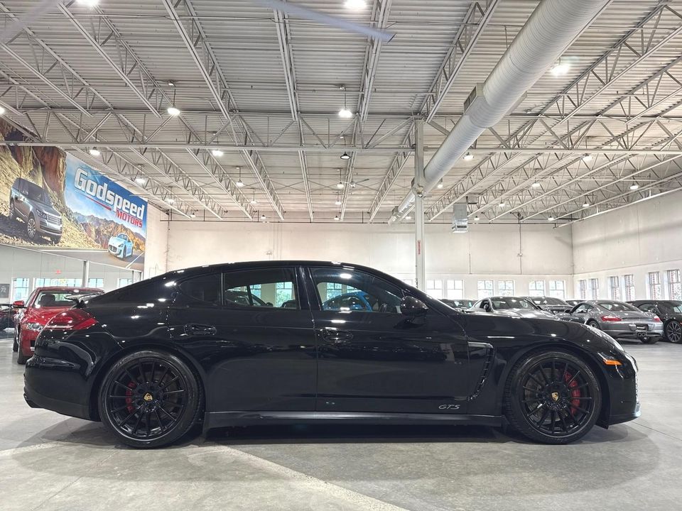 2015 Porsche Panamera