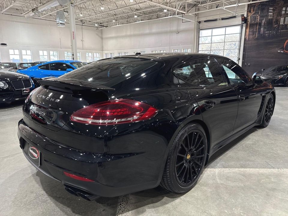 2015 Porsche Panamera