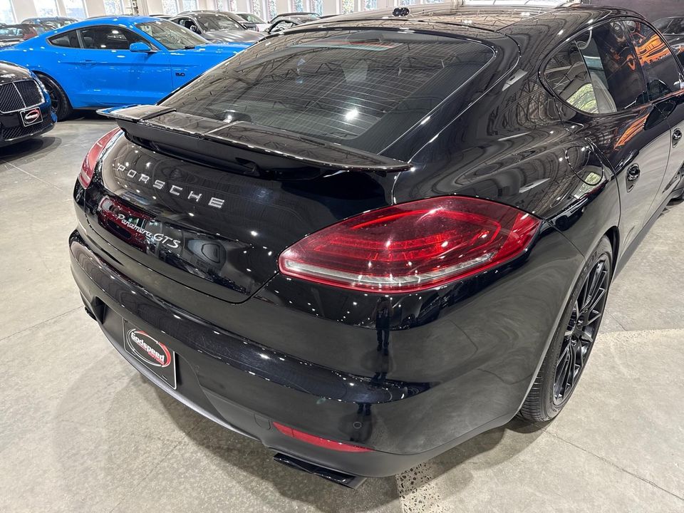 2015 Porsche Panamera
