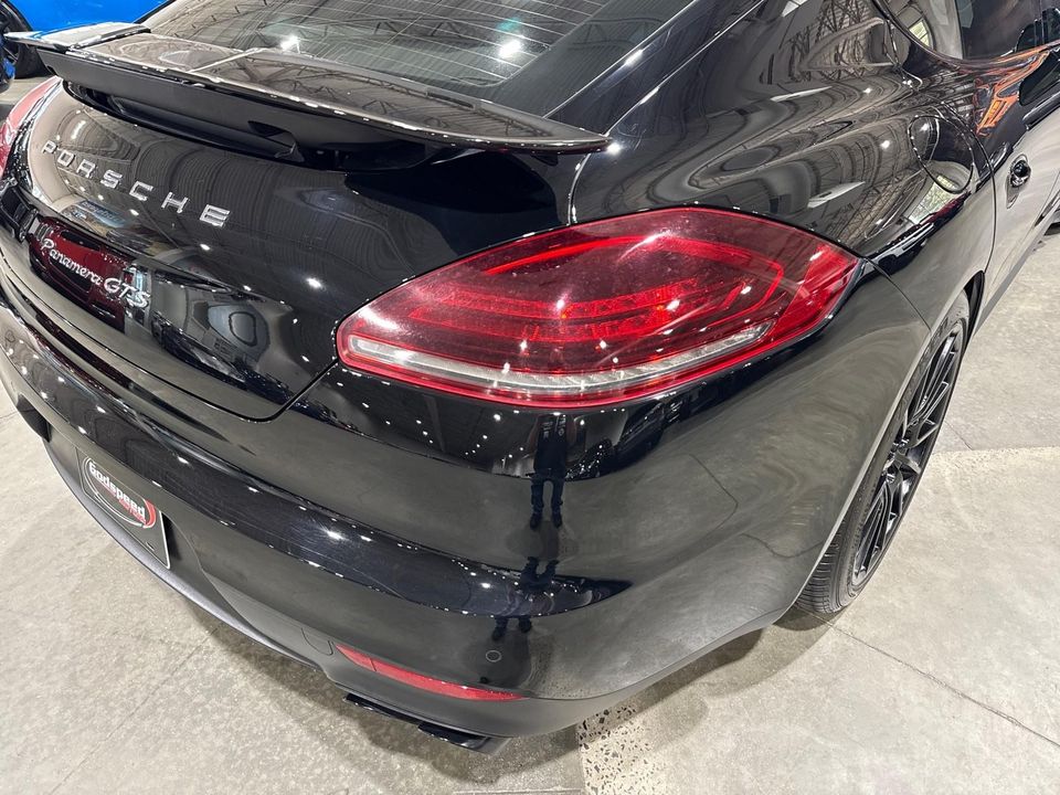2015 Porsche Panamera