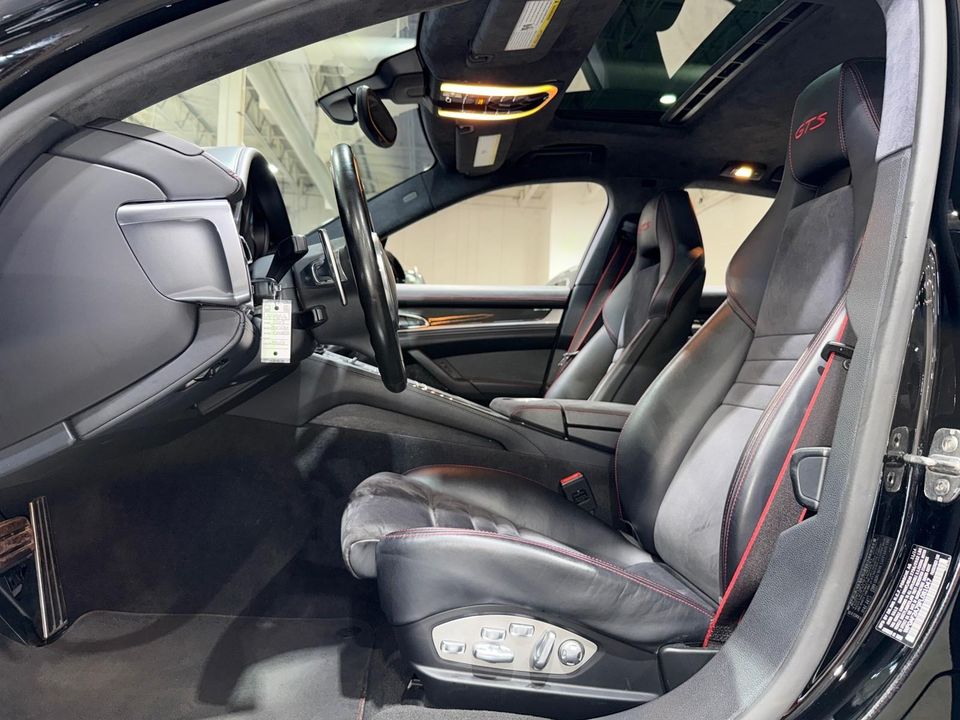 2015 Porsche Panamera