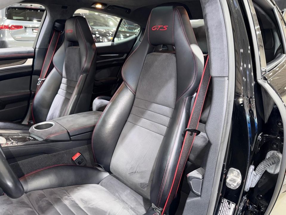 2015 Porsche Panamera