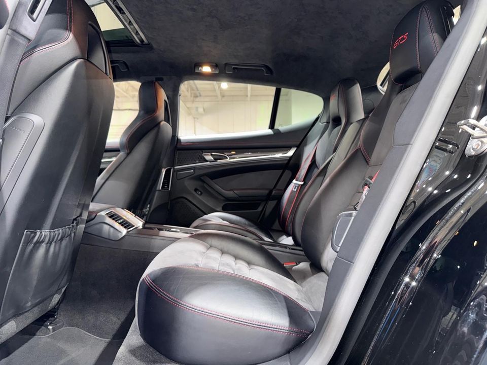 2015 Porsche Panamera