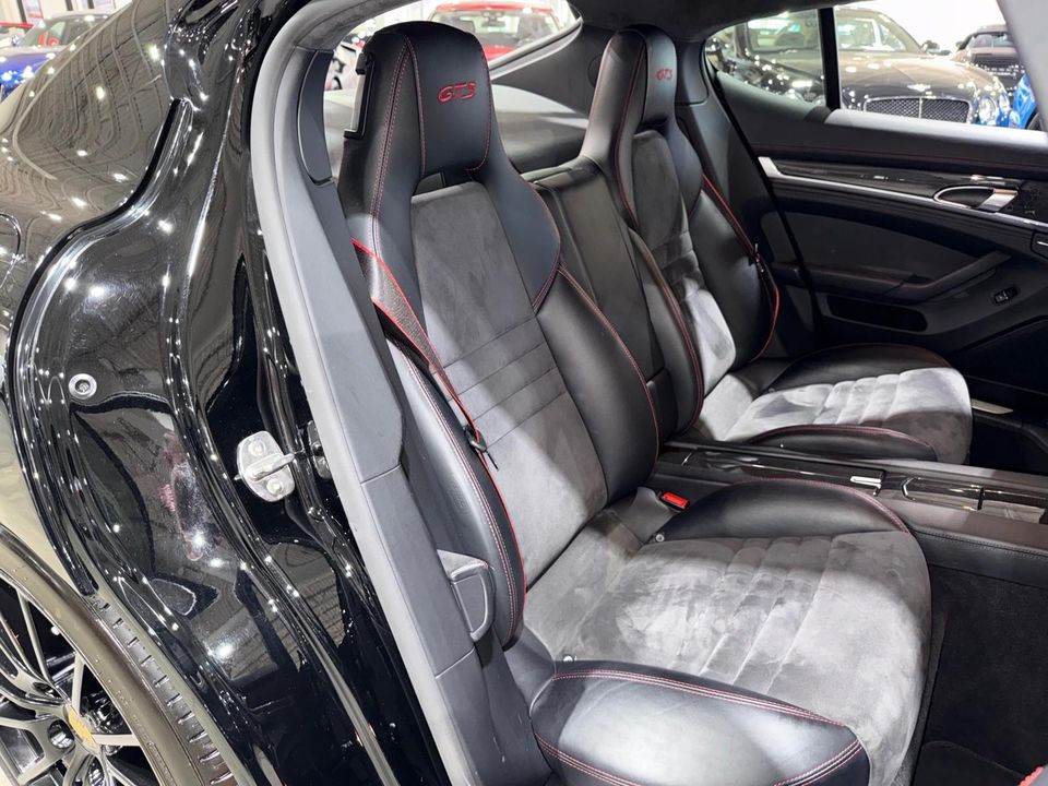 2015 Porsche Panamera