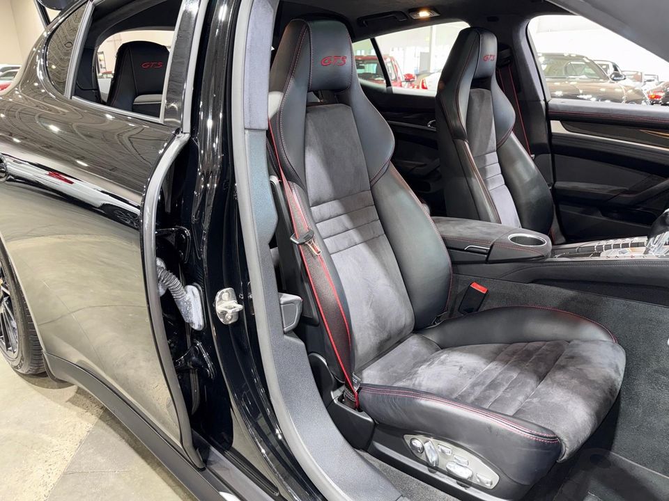 2015 Porsche Panamera