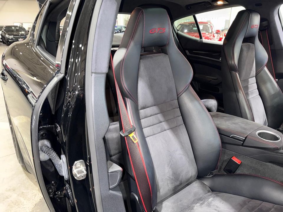 2015 Porsche Panamera