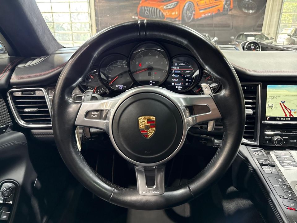 2015 Porsche Panamera