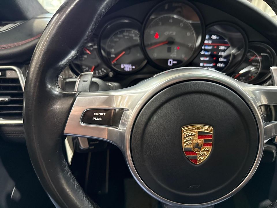 2015 Porsche Panamera