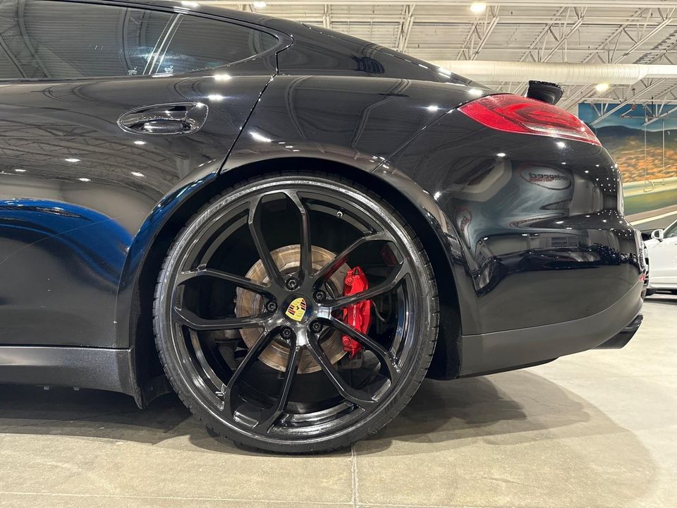 2015 Porsche Panamera