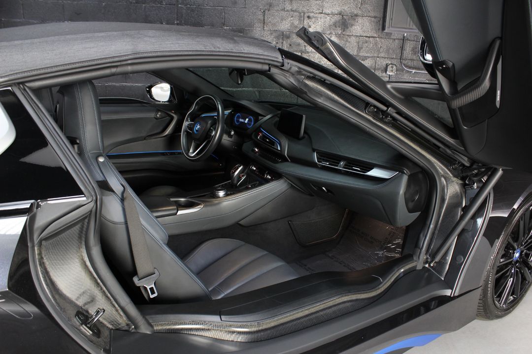 2019 BMW i8