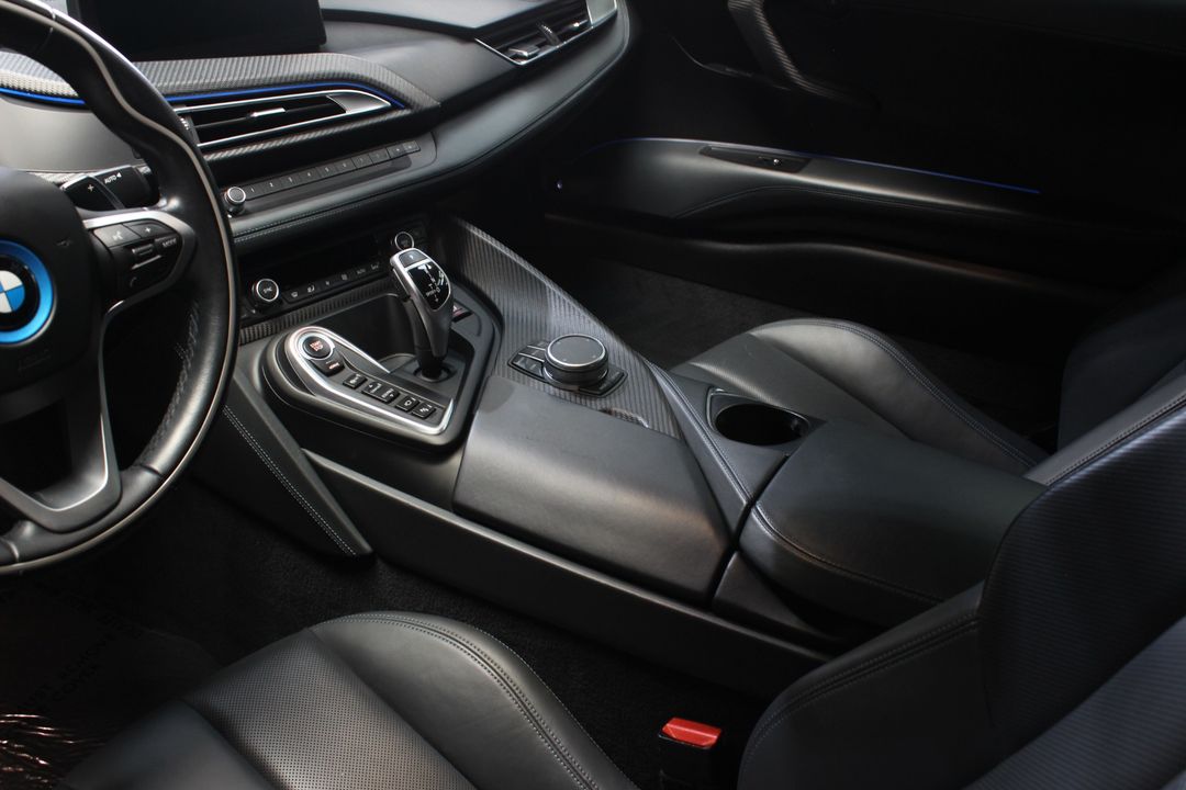 2019 BMW i8