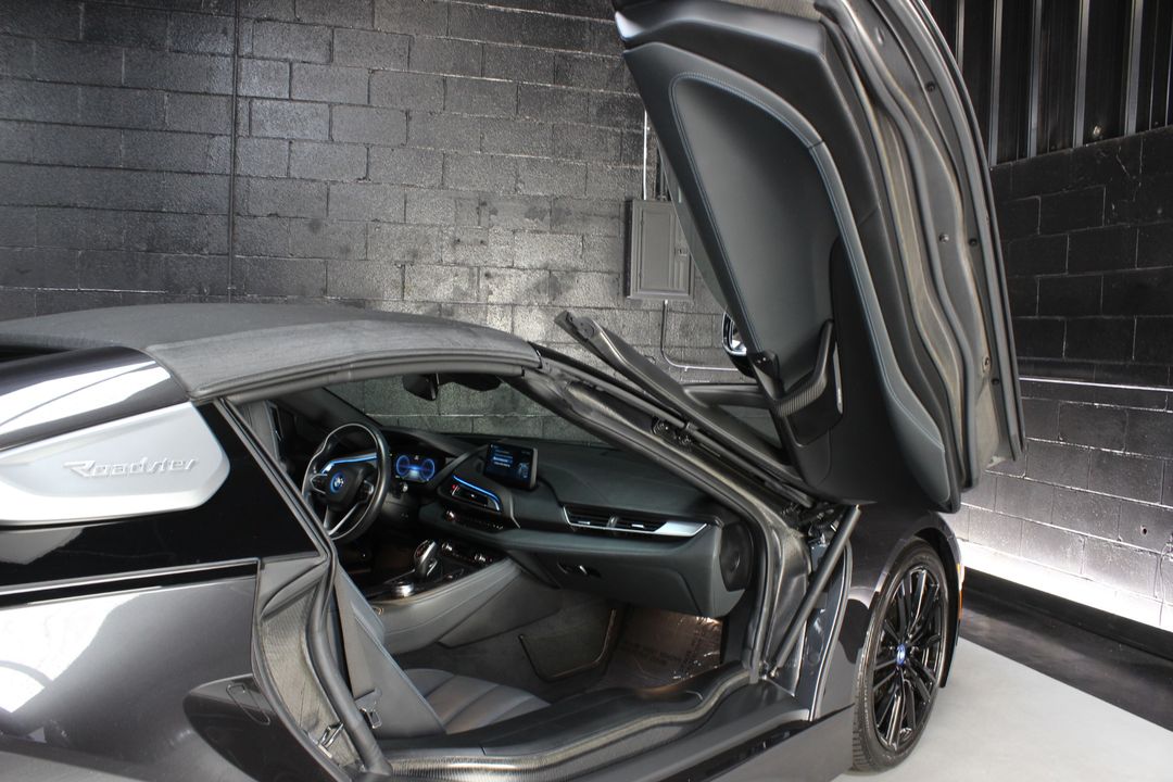 2019 BMW i8