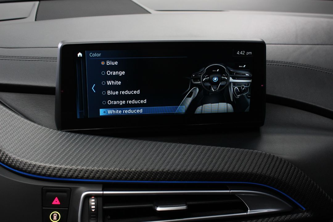 2019 BMW i8