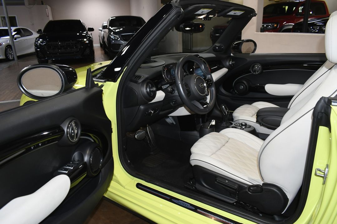 2024 MINI Convertible