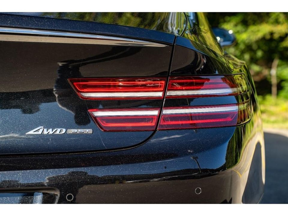 2021 Genesis G80