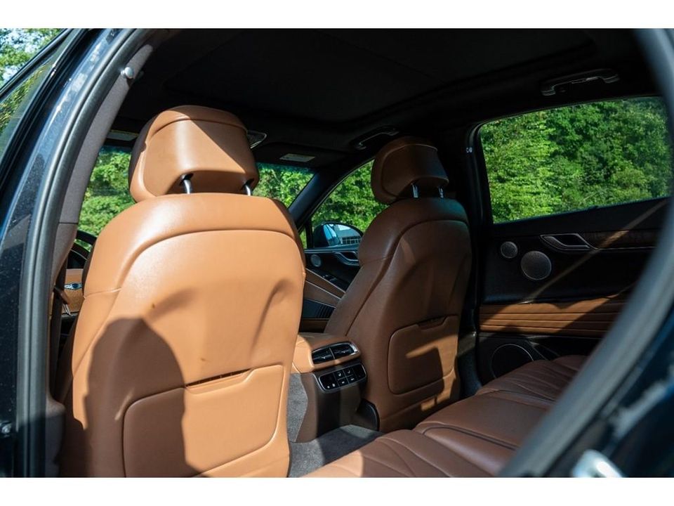 2021 Genesis G80