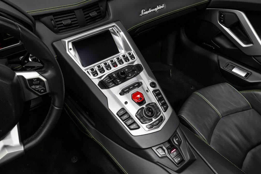 2015 Lamborghini Aventador