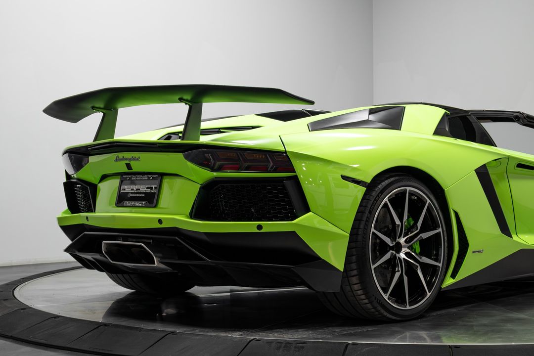 2015 Lamborghini Aventador