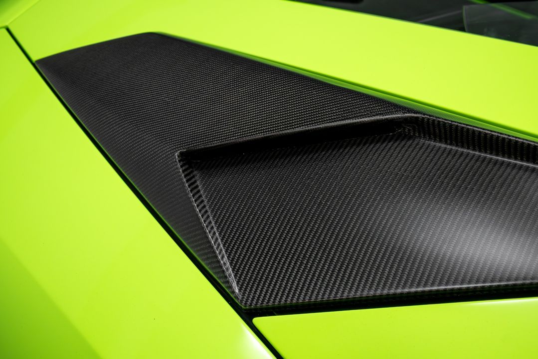 2015 Lamborghini Aventador