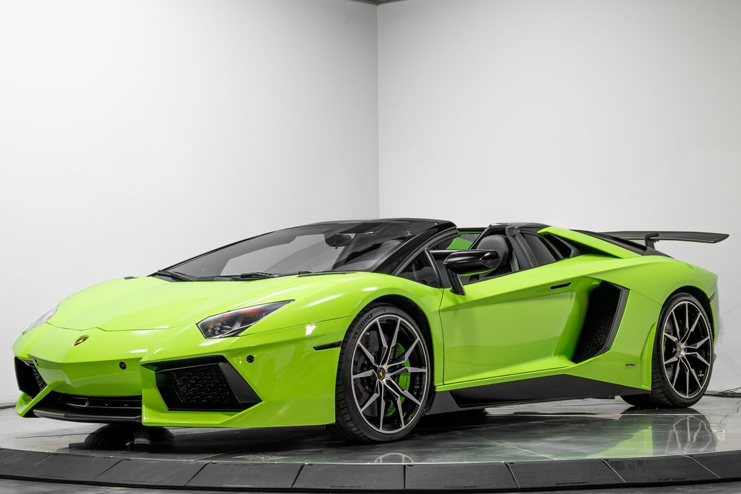 2015 Lamborghini Aventador