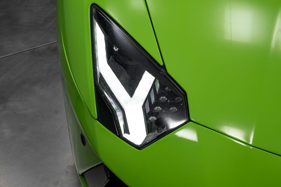 2015 Lamborghini Aventador