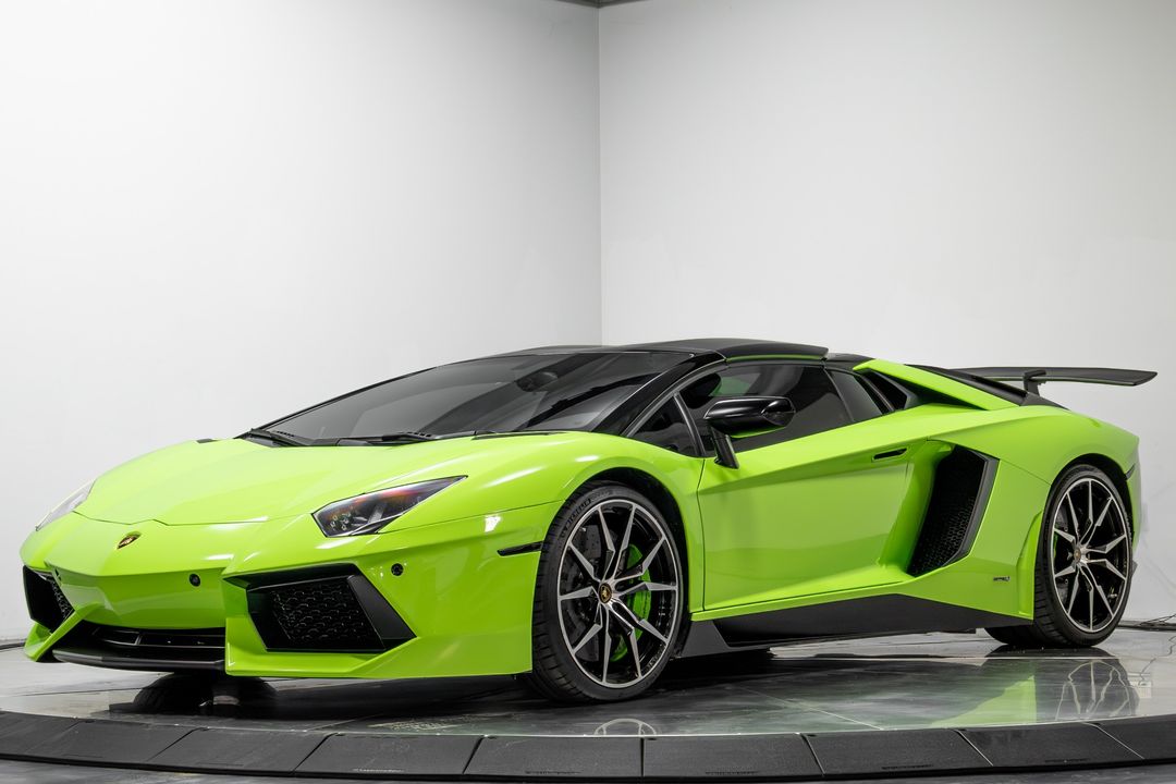 2015 Lamborghini Aventador